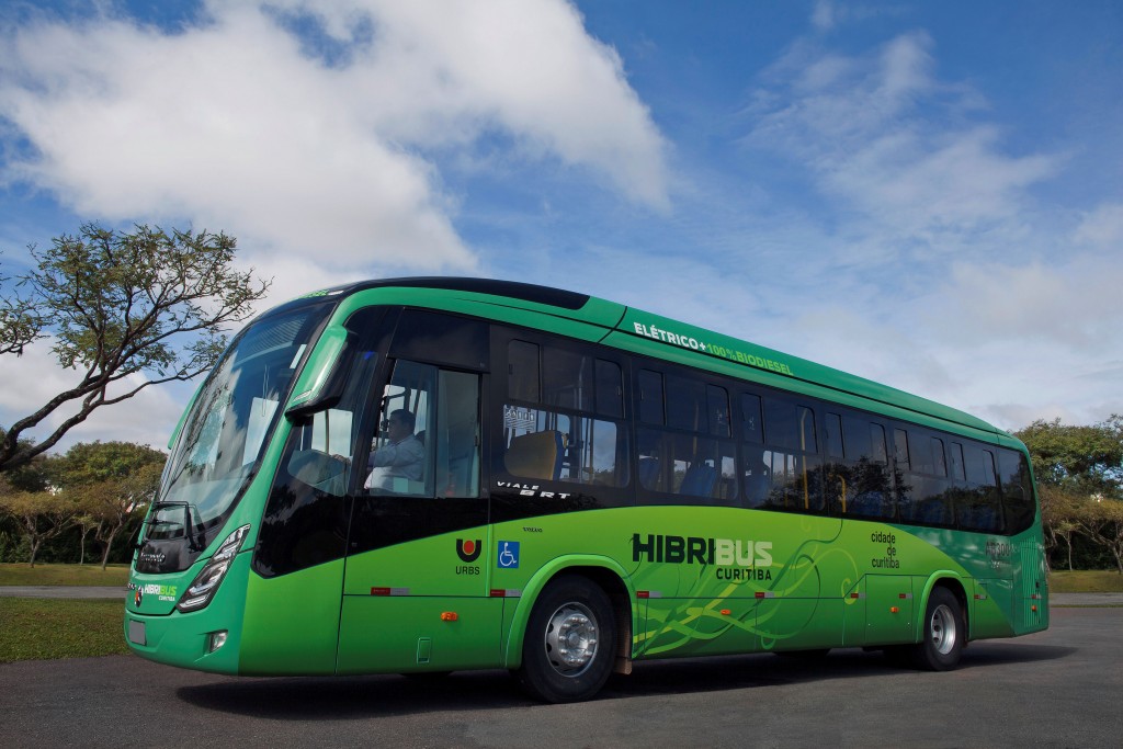 Polycarbonate Windows for Mass Transit Vehicles | Five Star Fabricating